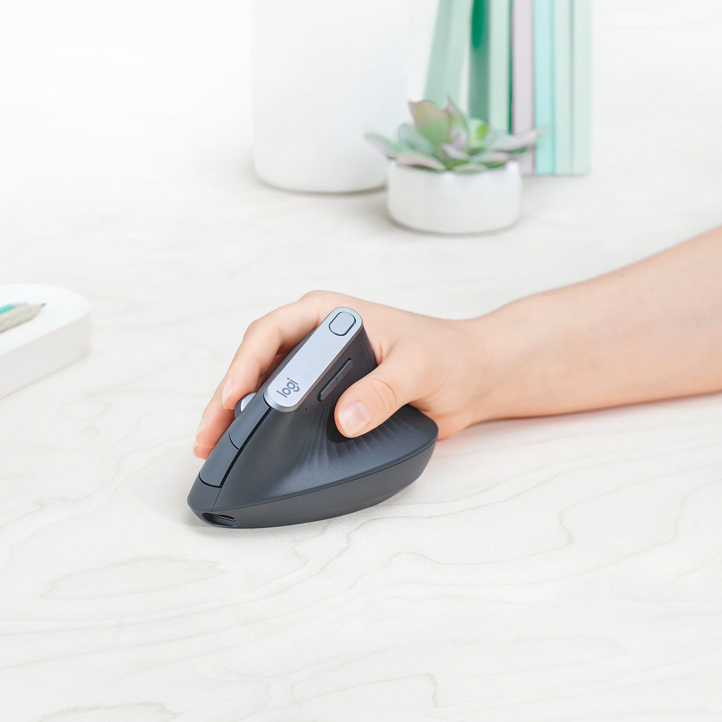 Mouse Logitech Ergonomico Mx Vertical Recargable Unifying