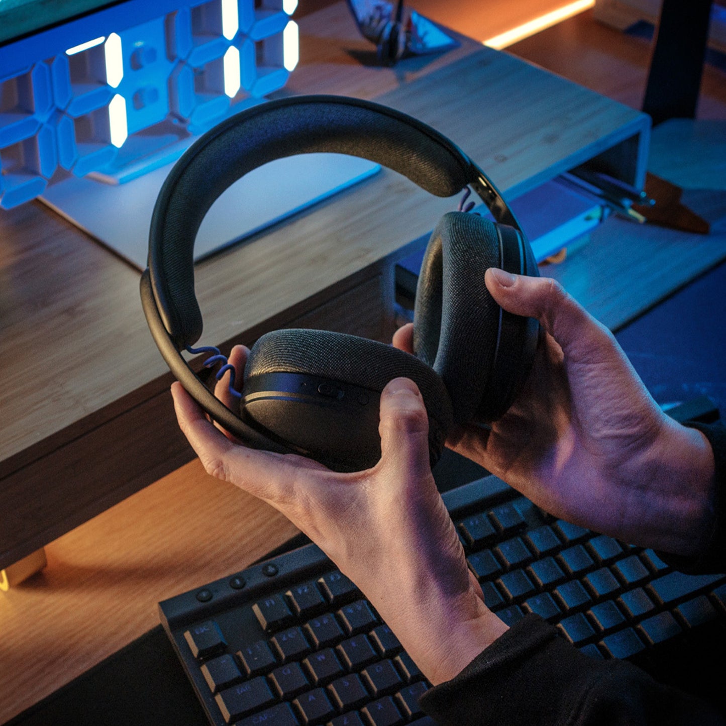 Diadema Gamer Logitech G325 Lightspeed inalámbrica - Negra