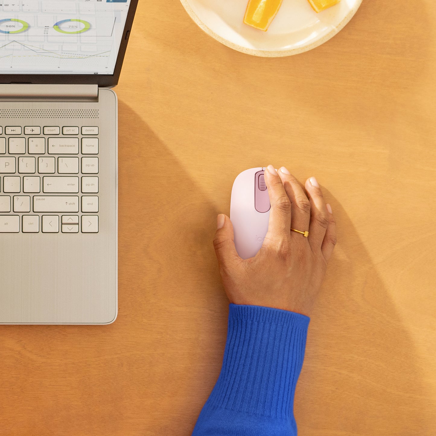 Mouse Logitech M196 Inalámbrico Bluetooth Rosado