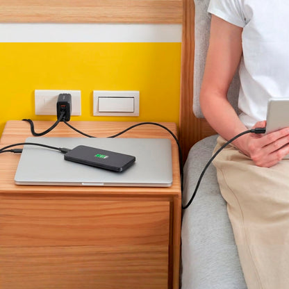 Cargador USB-C ADATA 65W Para Celular Laptop - Negro